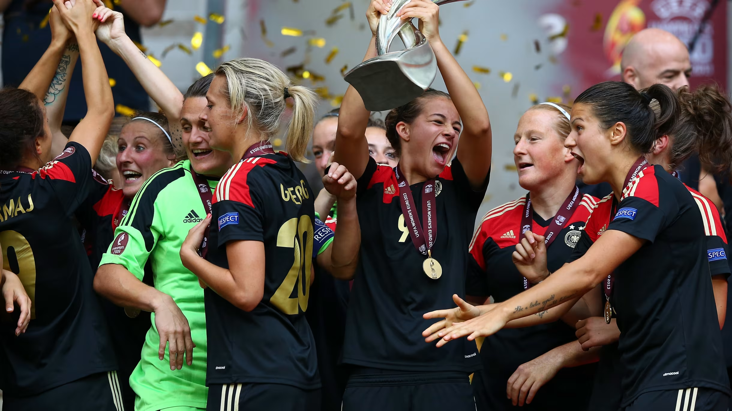 雷速网球直播-德国队险胜丹麦队，陈雨菲统治全场