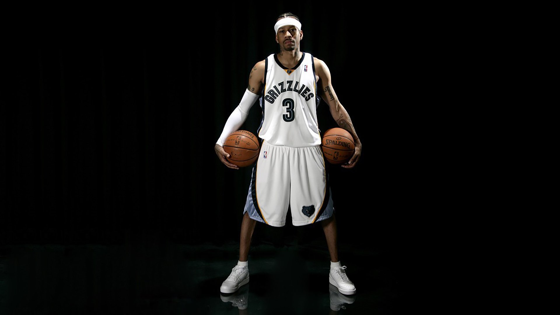 费城铁壁锁东契奇，布克末节风暴定乾坤—76人正面击溃独行侠战术解析