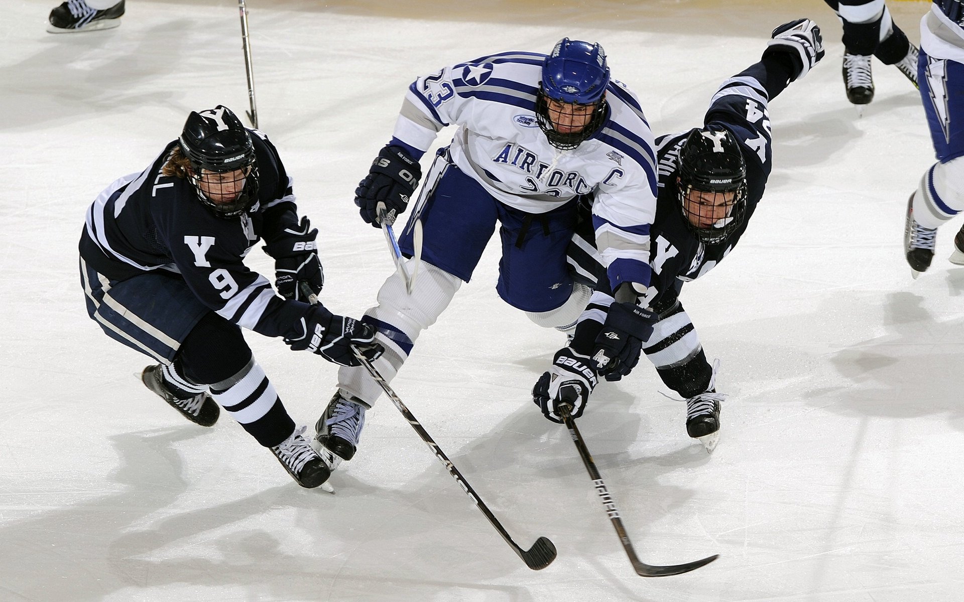 leisu-当莱万在欧冠决赛接管比赛时，法国队用一场狂胜向土耳其展示足球的两种极致